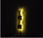 Applique “A vele Spiegate” doppia.<br />Materiale: acciaio spazzolato.<br />Finitura: spazzolato.<br />Illuminazione: led.